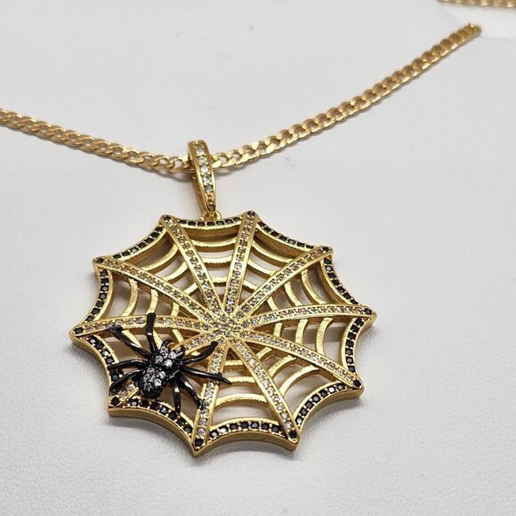 Last one  Brand New Brazilian 18k Gold Filled Necklace & SpiderWeb Brass pendent - Picture 1 of 4